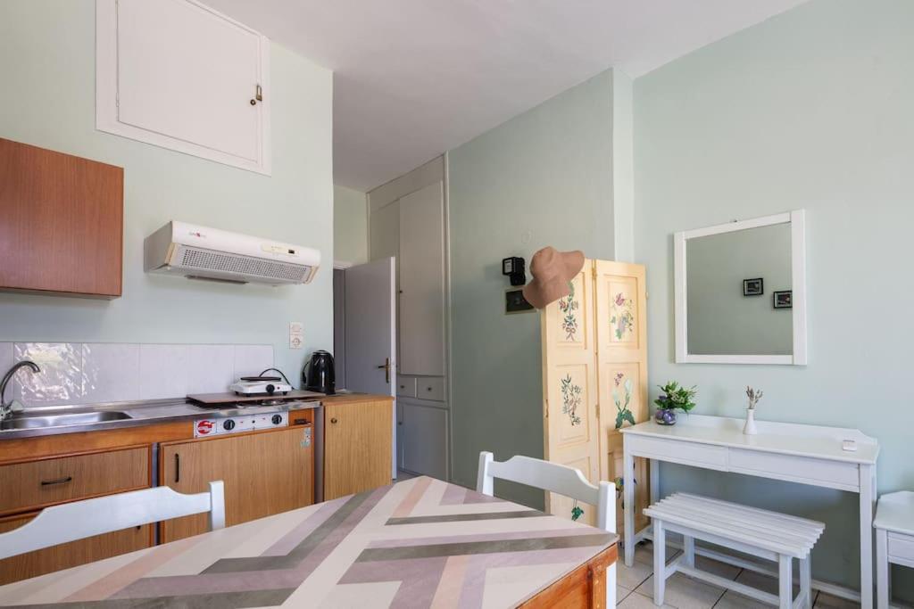 Old Town With Balcony, Marylee's #2 Apartment Rethymno