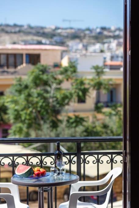 Old Town With Balcony, Marylee's #2 * Rethymno